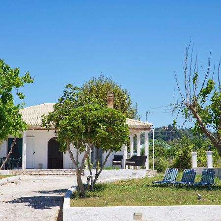 Villa Riviera Agios Georgios  ภายนอก รูปภาพ