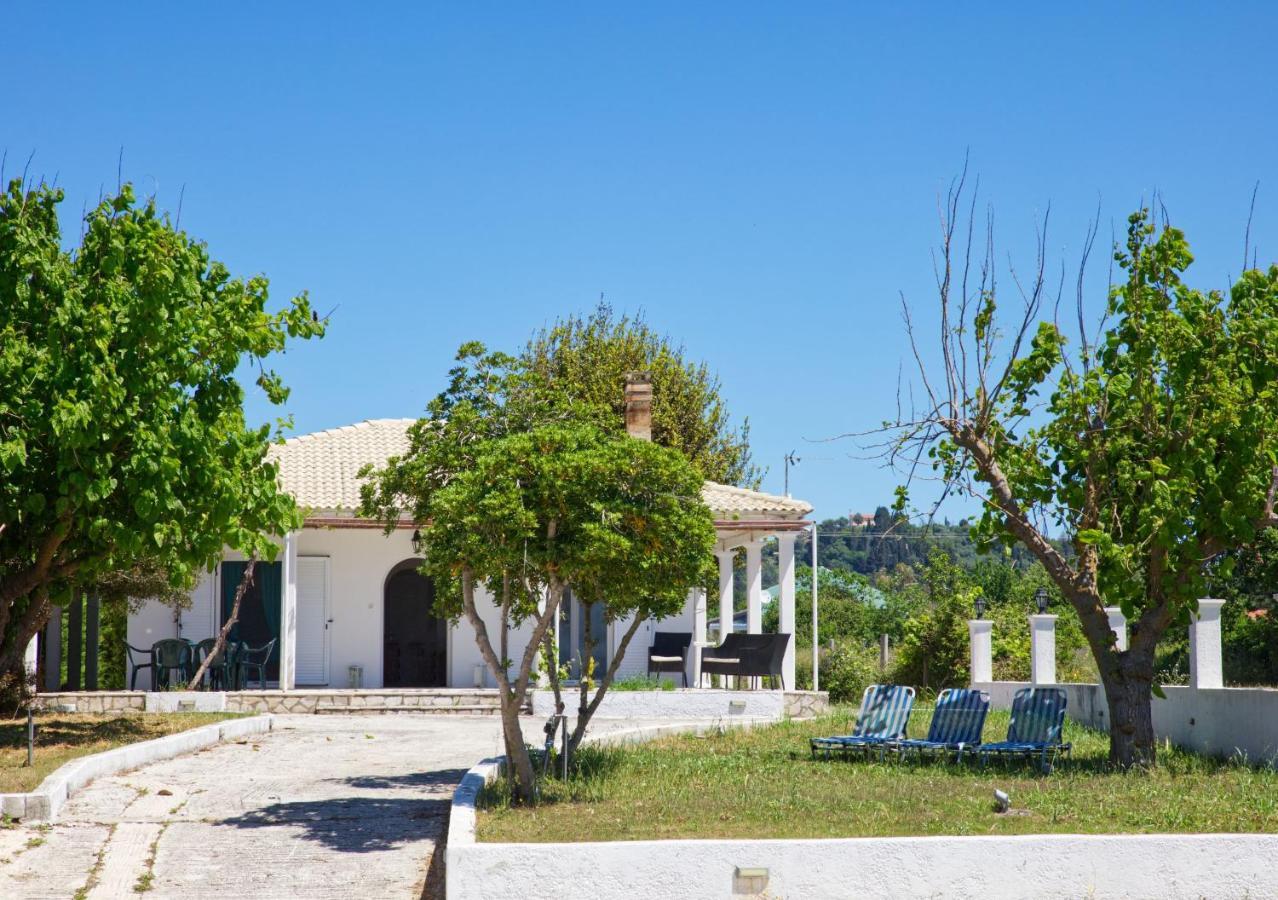Villa Riviera Agios Georgios  ภายนอก รูปภาพ