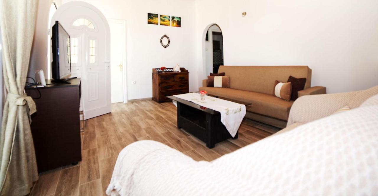 Villa Riviera Agios Georgios  ภายนอก รูปภาพ
